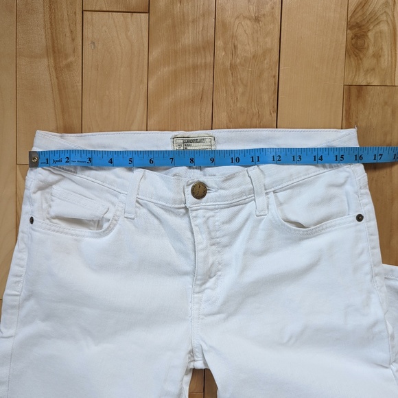 Current/Elliott The Fling Relaxed Fit White Jeans - Picture 2 of 9